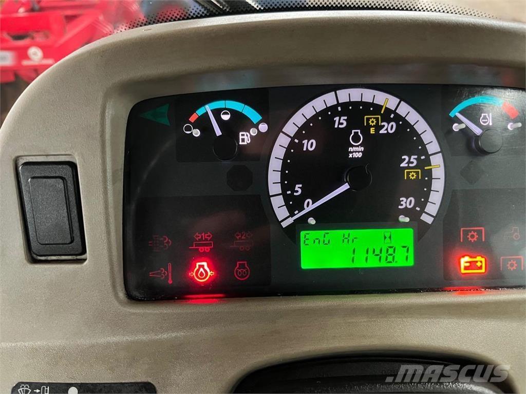 John Deere 3045 R Traktorit