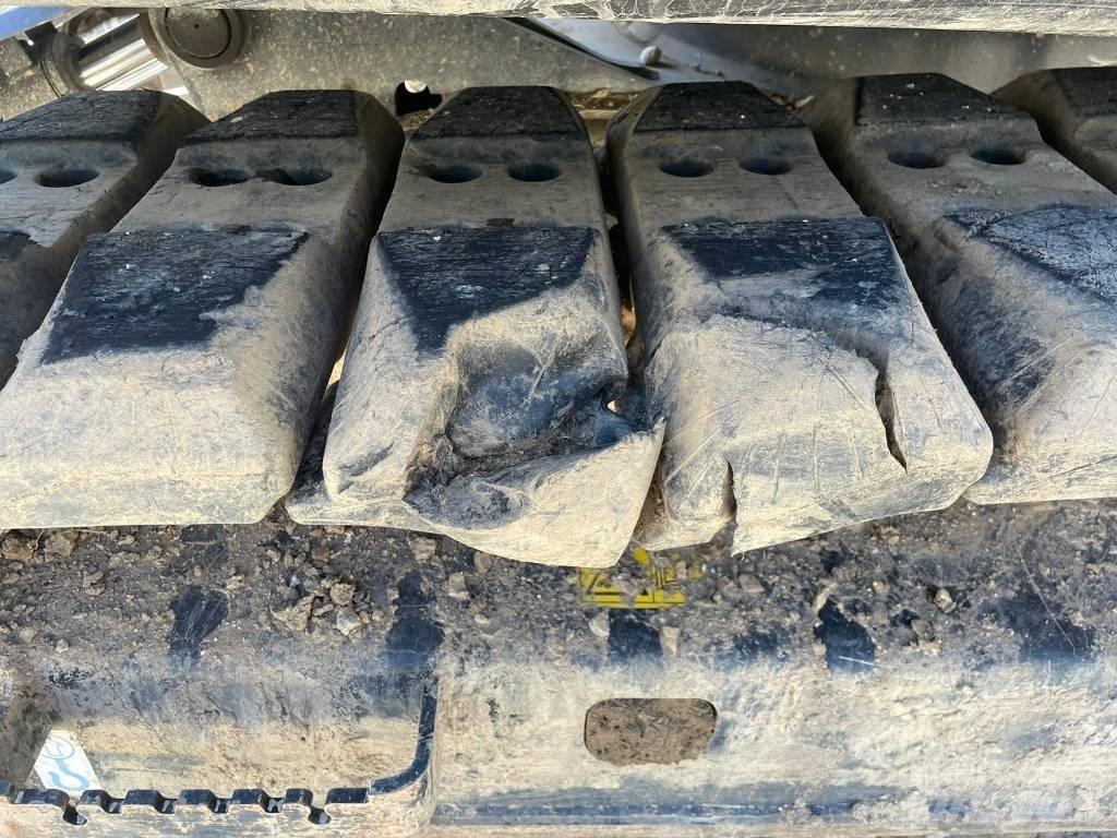 Hitachi ZX135US Telakaivukoneet