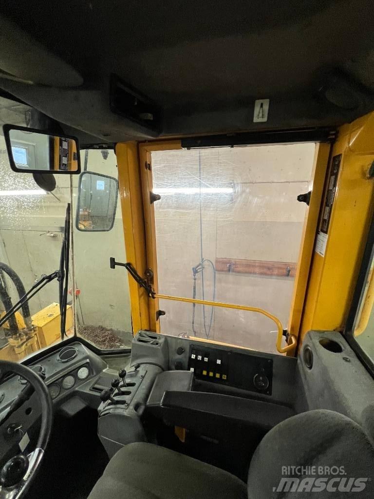 Volvo L90 B Pyöräkuormaajat