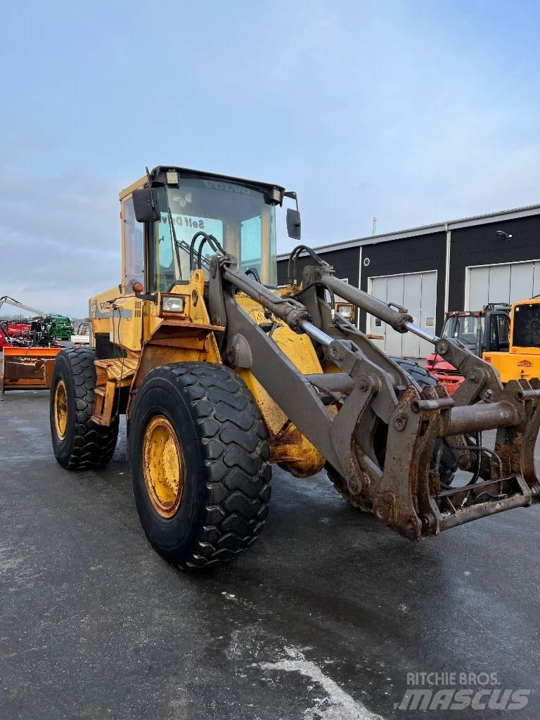 Volvo L90 B Pyöräkuormaajat