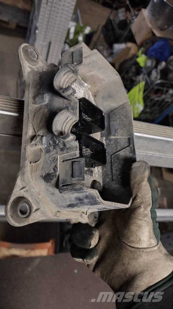 Volvo FCIOMM Sähkö ja elektroniikka