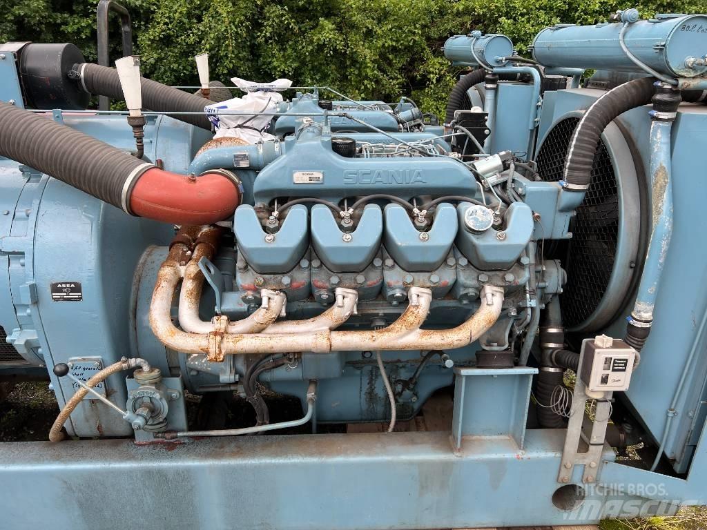 Scania DS14 Moottorit