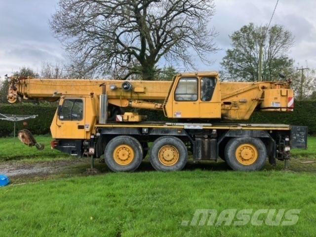 Grove 3050 Mobiilinosturit