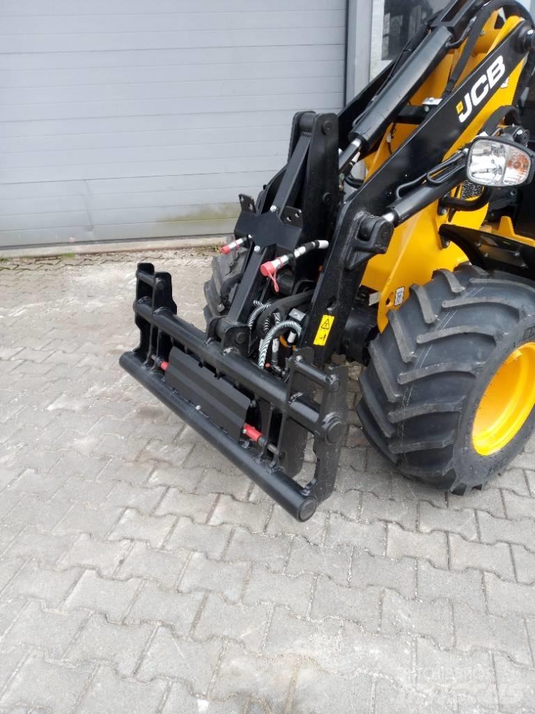 JCB 403 Pienkuormaajat