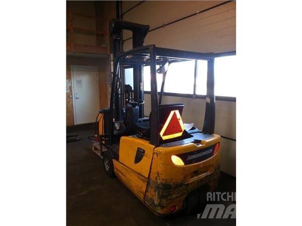 Jungheinrich EFG216K Sähkötrukit