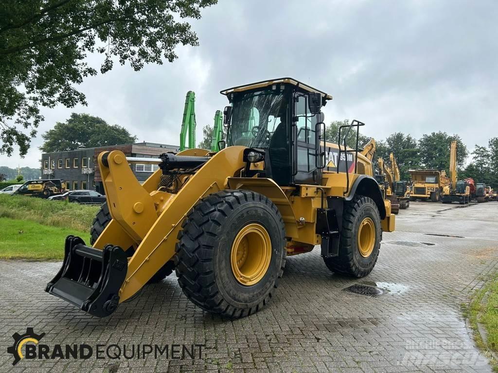 CAT 950M Pyöräkuormaajat