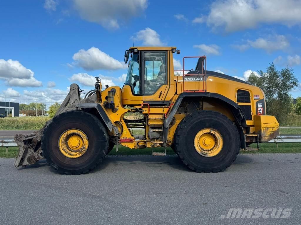 Volvo L220H Pyöräkuormaajat