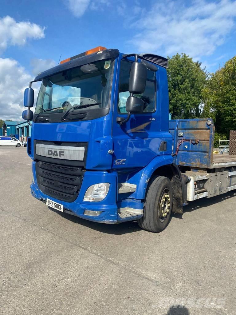 DAF CF 330 Nosturiautot