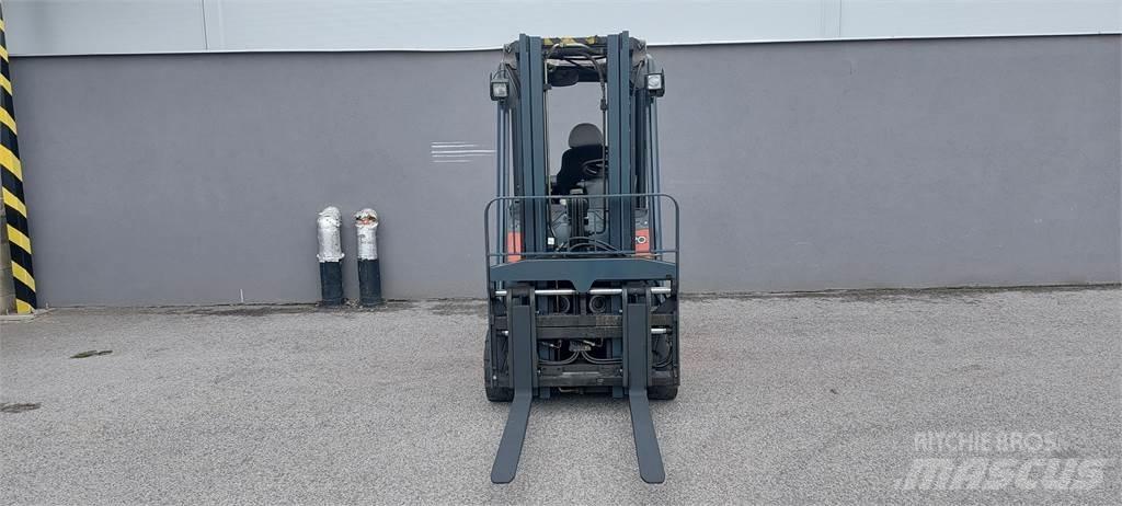 Linde H20 Nestekaasutrukit