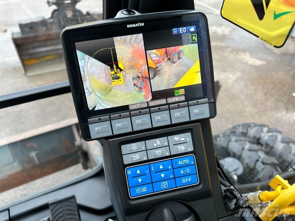 Komatsu PW160-11 Pyöräkaivukoneet