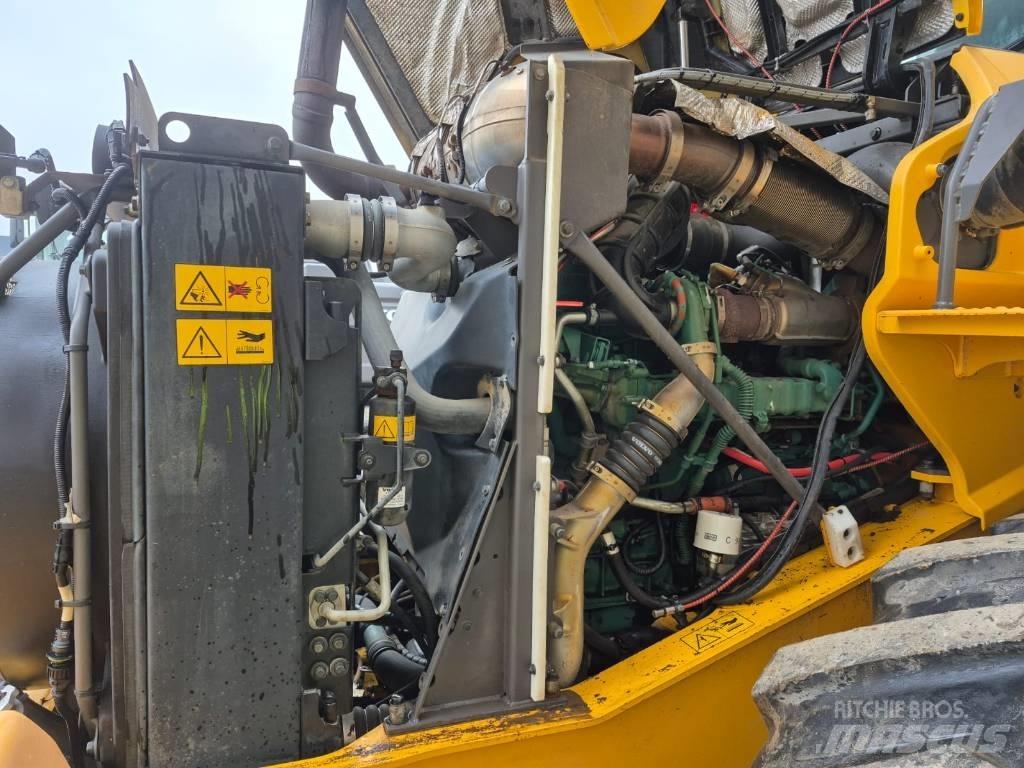 Volvo L90G Pyöräkuormaajat