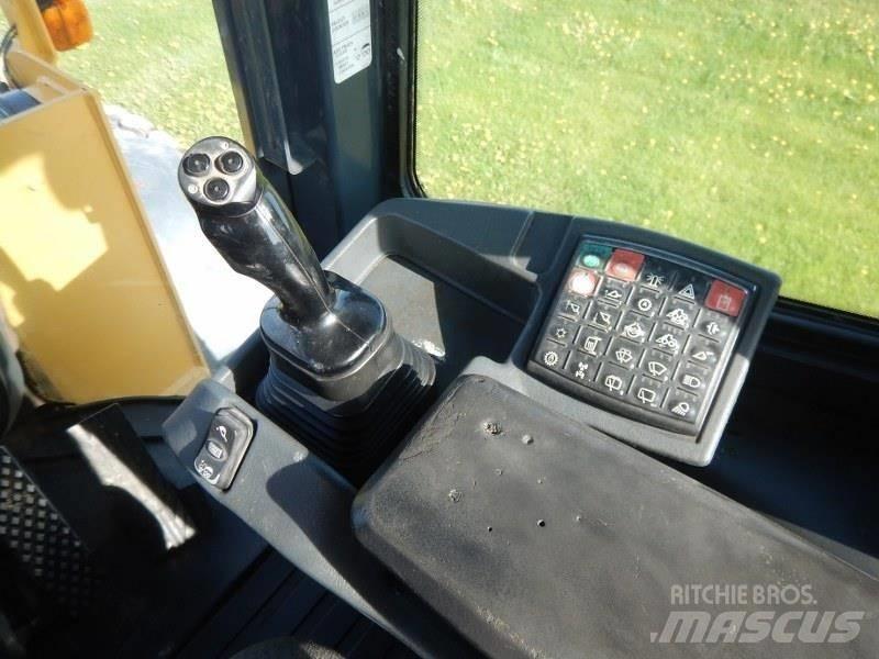 John Deere 624K Pyöräkuormaajat