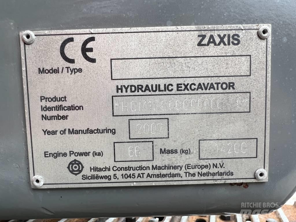 Hitachi ZX 135 US Telakaivukoneet