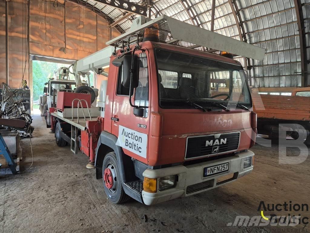 MAN 8.163 Nostolava-autot