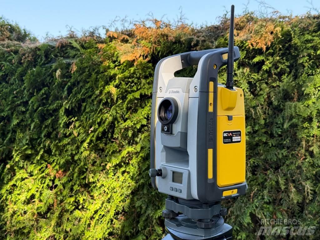 Trimble RTS573 Instrumentit, mittaus- ja automaatiolaitteet