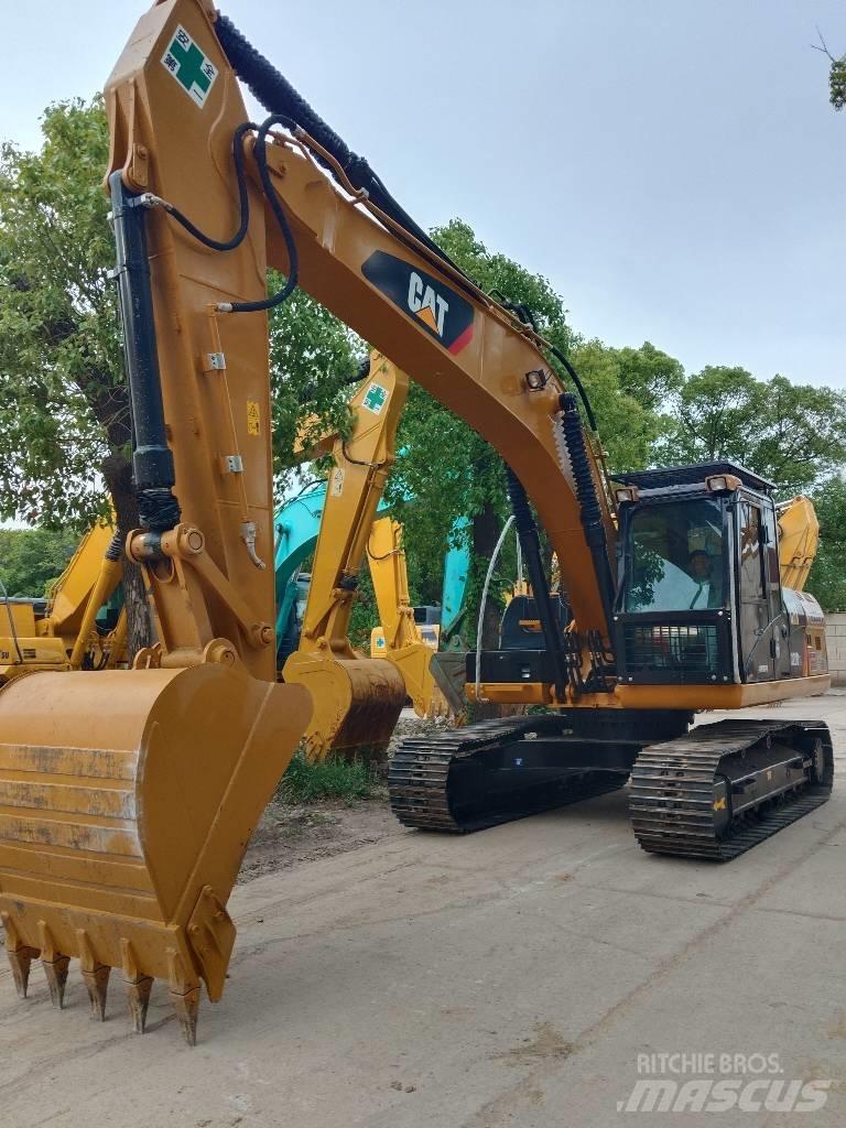 CAT 320D2L Telakaivukoneet