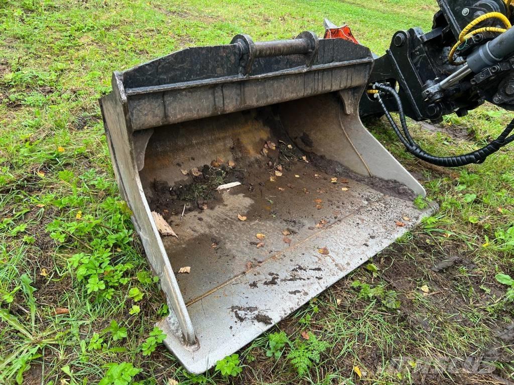 Komatsu PC138US-11 Telakaivukoneet