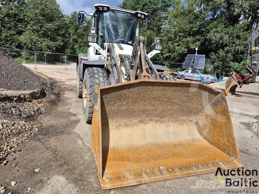 Volvo L 90 Pyöräkuormaajat