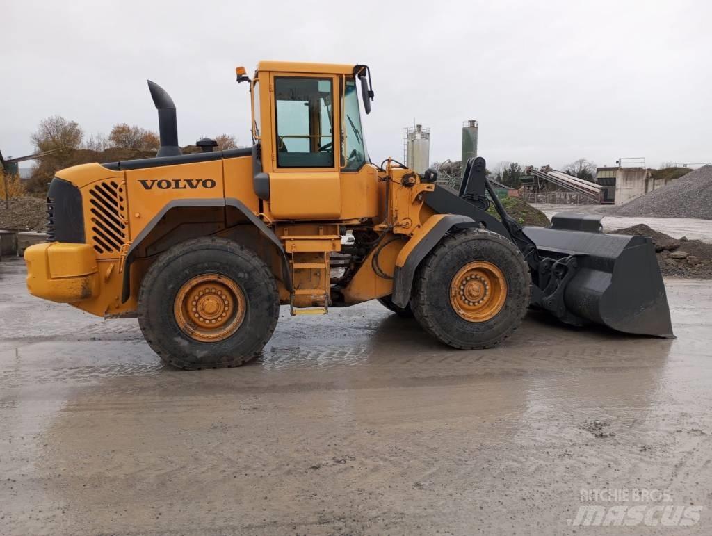 Volvo L 90 E Pyöräkuormaajat