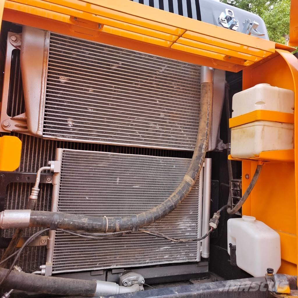 Hyundai 220LC-9S Telakaivukoneet