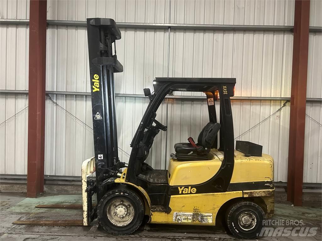 Yale GDP35VX Dieseltrukit