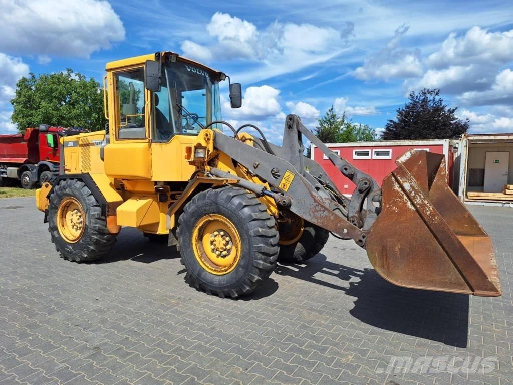Volvo L 50 D Pyöräkuormaajat