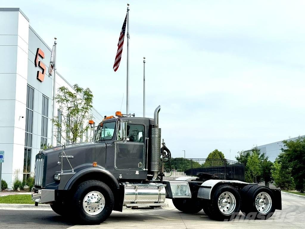 Kenworth T 800 Vetopöytäautot