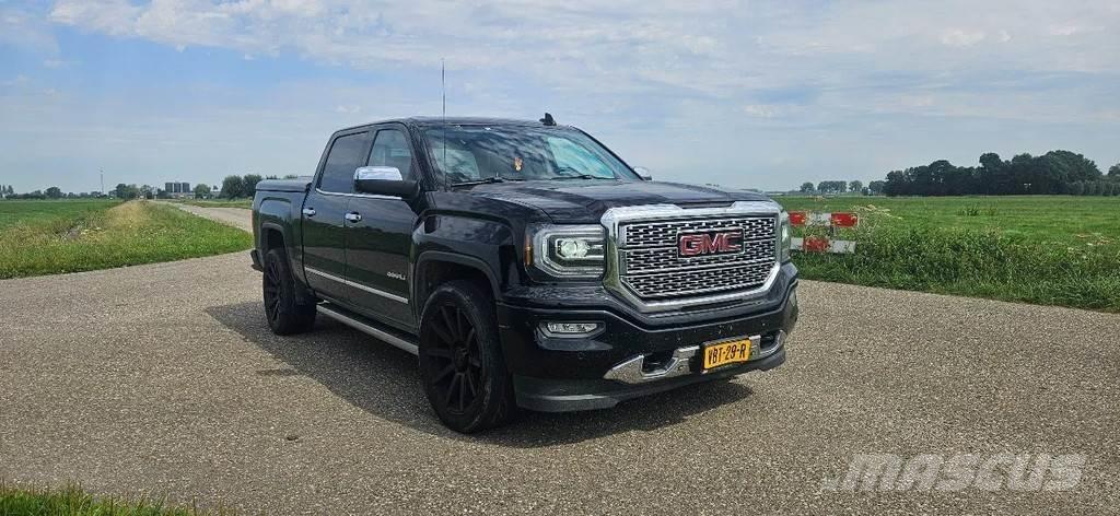 GMC Denali Sierra Henkilöautot