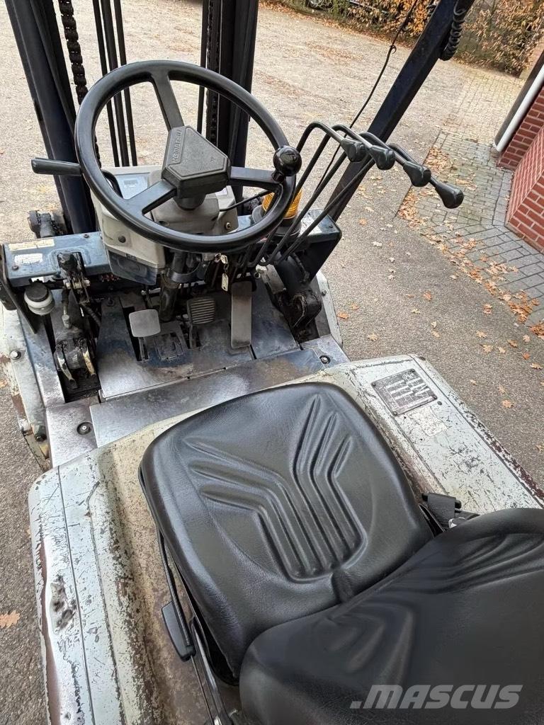 Komatsu FD30T-11E Dieseltrukit