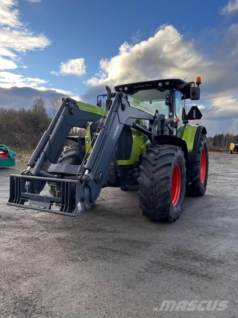 CLAAS ARION 650 Traktorit