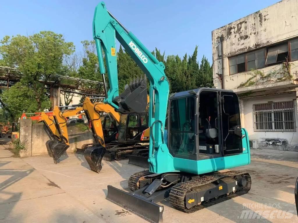 Kobelco SK80D Midikaivukoneet 7t - 12t
