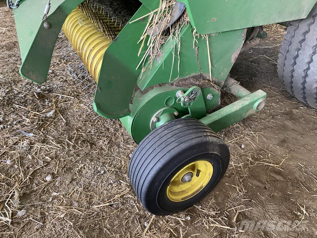 John Deere 623 Pyöröpaalaimet