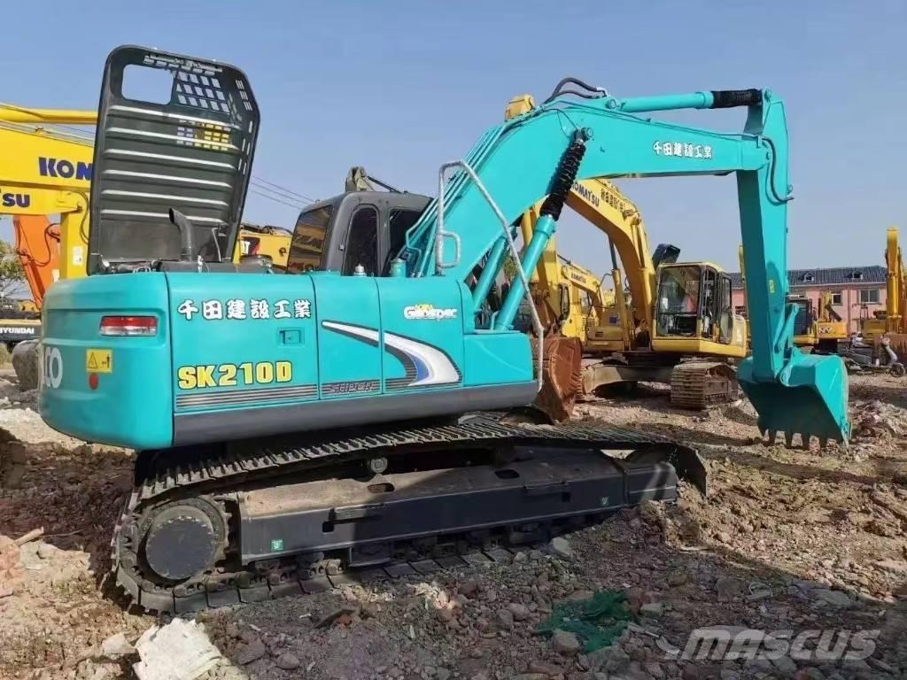 Kobelco 210 Telakaivukoneet