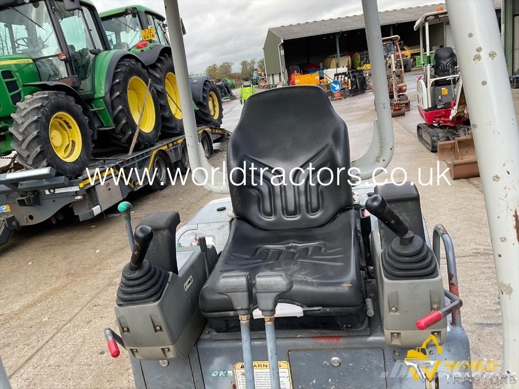 Takeuchi TB 219 Minikaivukoneet < 7t