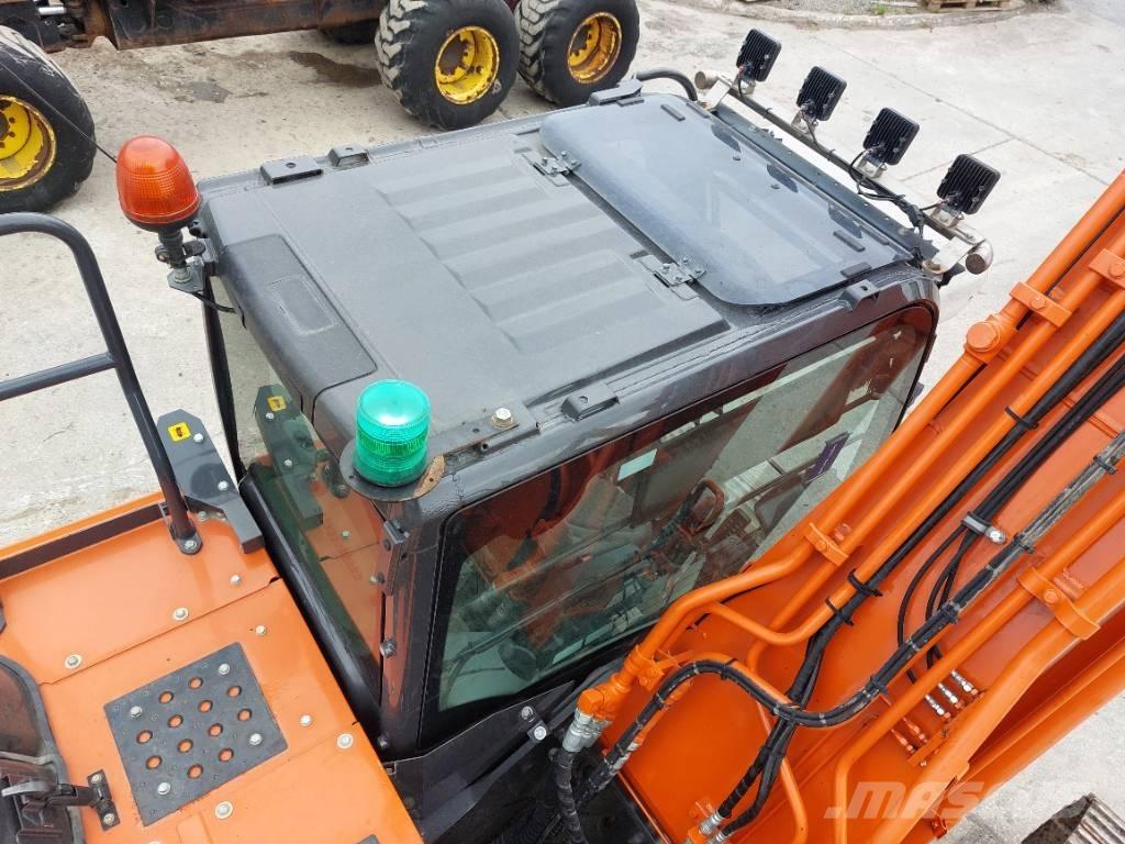Hitachi ZX210LC-6 Telakaivukoneet