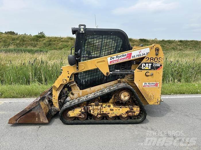 CAT 239D Telakuormaajat