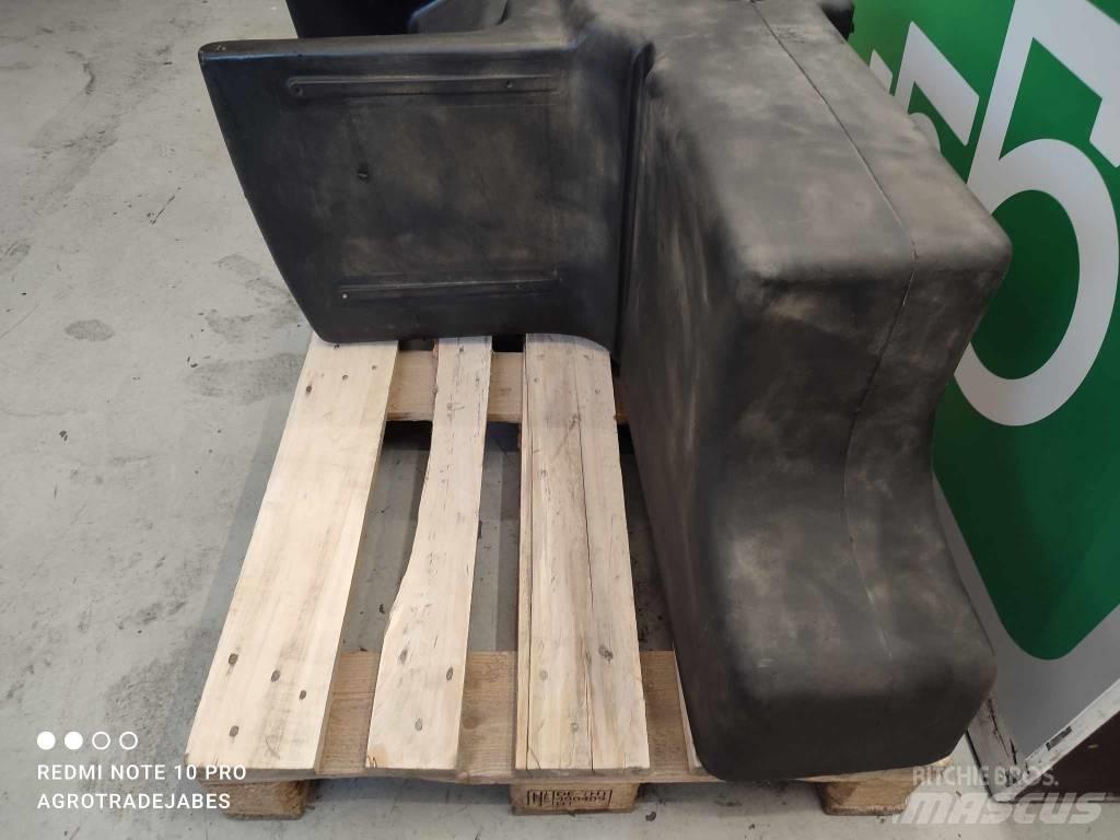 Valtra N91 Fuel Tank Ohjaamo ja sisusta