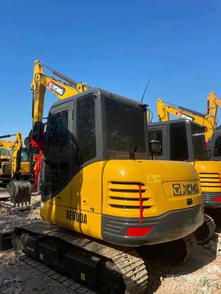 XCMG XE60A Minikaivukoneet < 7t
