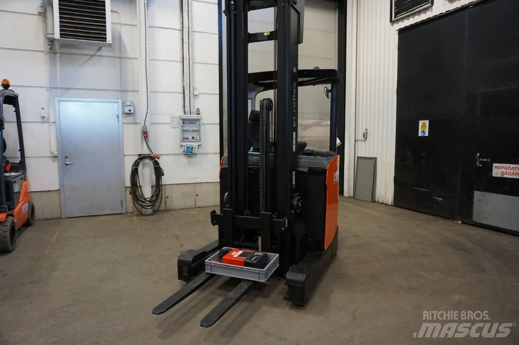Toyota RRE140HE Työntömastotrukit