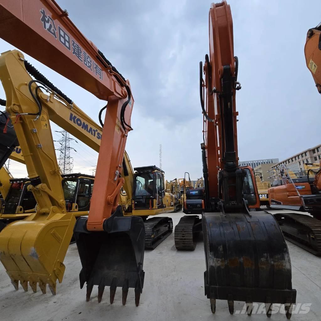 Doosan DX 225 LC Minikaivukoneet < 7t