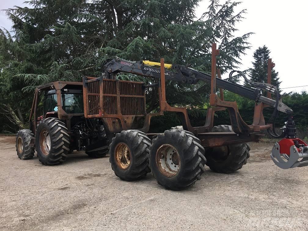 CASE MX 135 Metsätraktorit