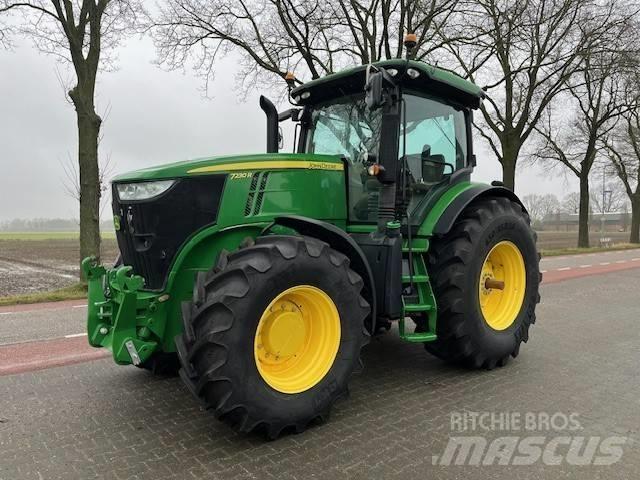 John Deere 7230 R Traktorit