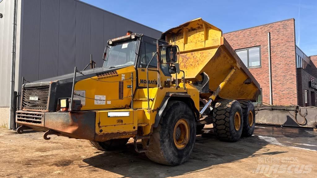 Komatsu HM 400-2 Dumpperit