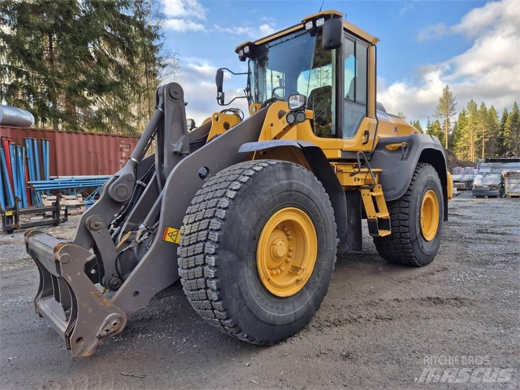 Volvo L110H Pyöräkuormaajat