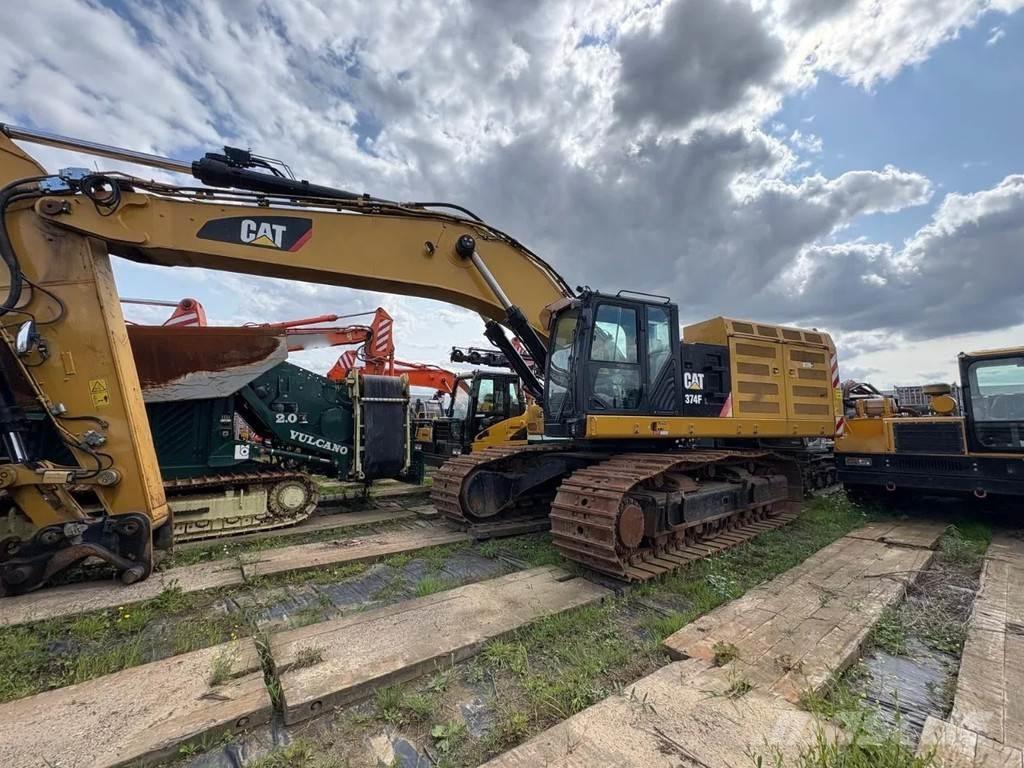 CAT 374F Telakaivukoneet