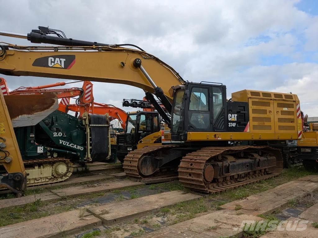 CAT 374F Telakaivukoneet