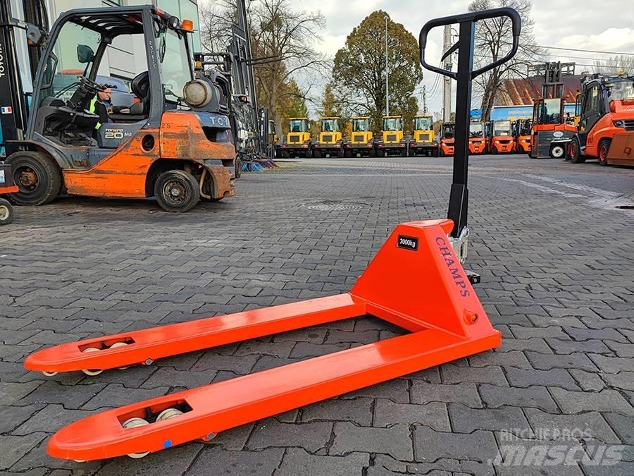  Champs  3000 Pumppukärryt