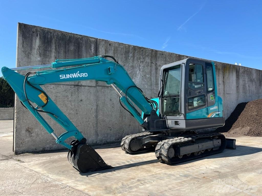 Sunward SWE 60 E Minikaivukoneet < 7t