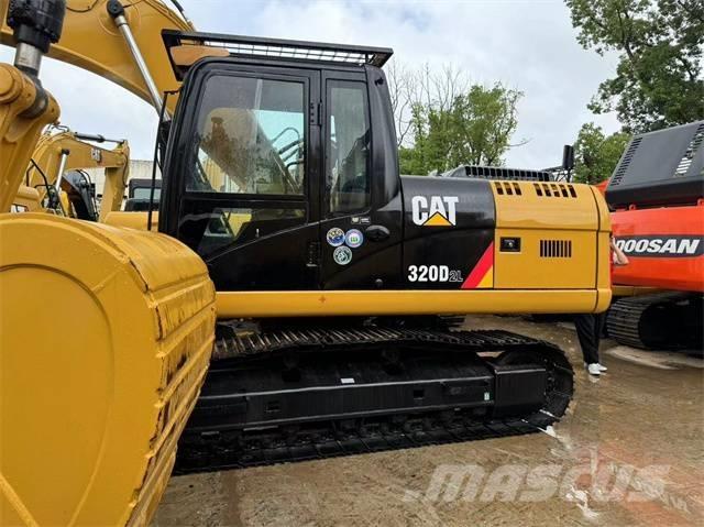 CAT 320 D2L Telakaivukoneet