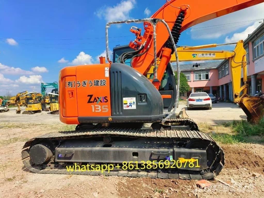 Hitachi ZX 135 US Telakaivukoneet